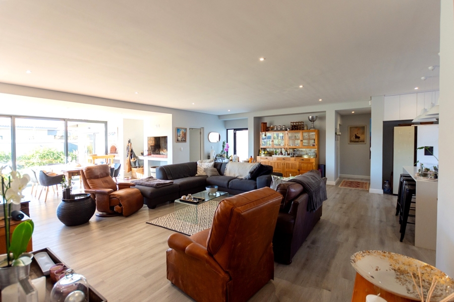 4 Bedroom Property for Sale in Langebaan Country Estate Western Cape